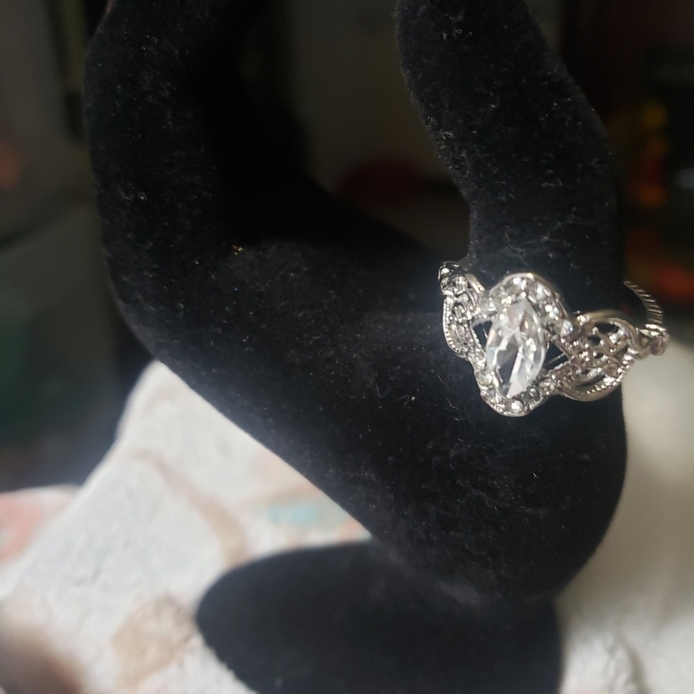 Engagement/Dinner Ring sz 11 Sterling new